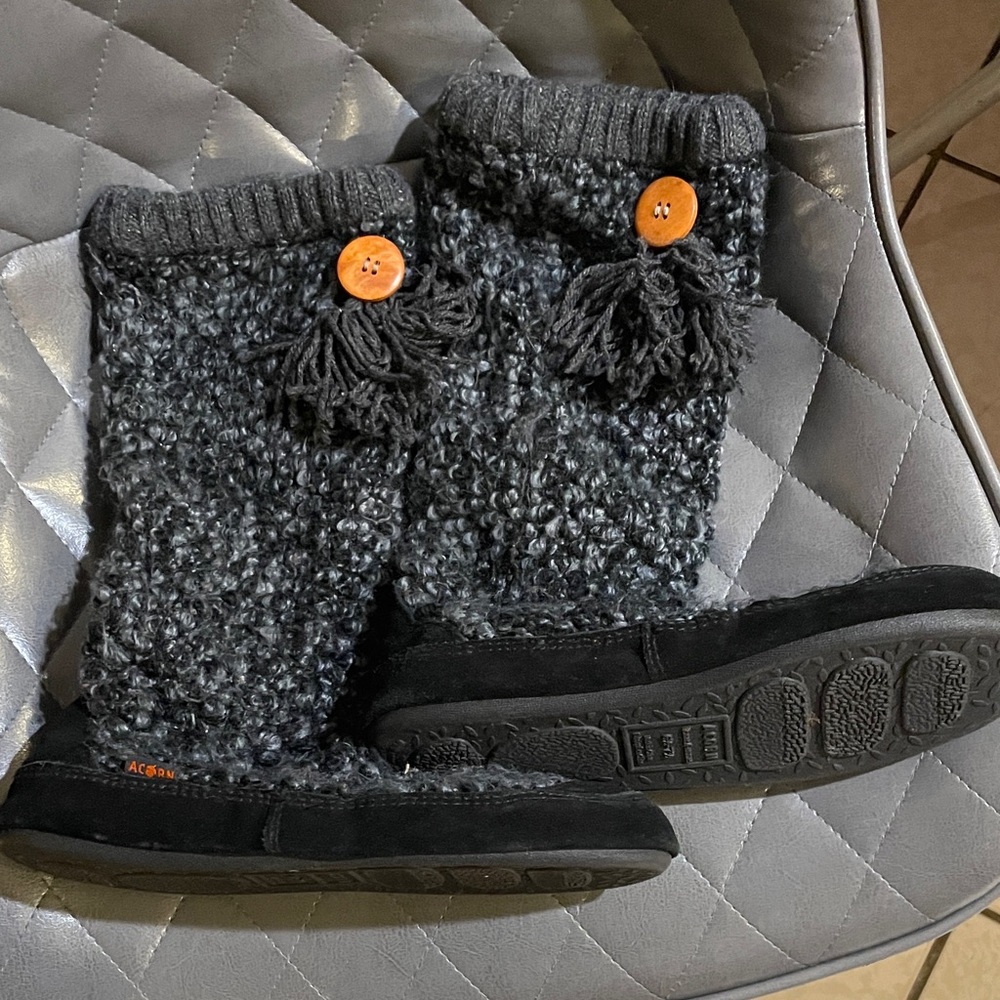 Acorn Black and Gray Kids Slippers